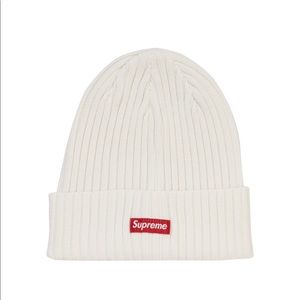 🔥NWT Supreme overdyed beanie🔥
